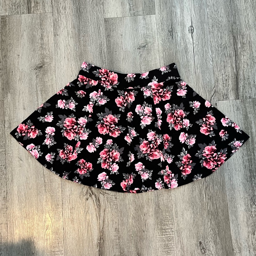 H&M Floral Skater Skirt - Size Small